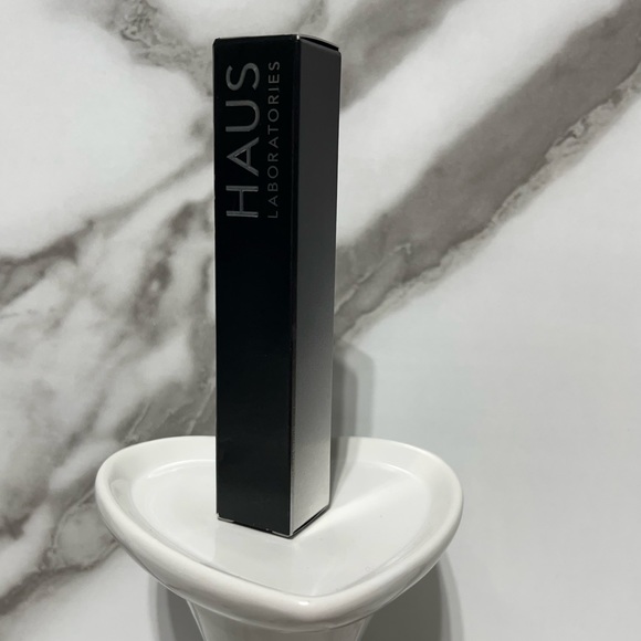 Lady Gaga HAUS LABORATORIES GLAM ATTACK LIQUID SHIMMER POWDER Color: Flash - Picture 4 of 4